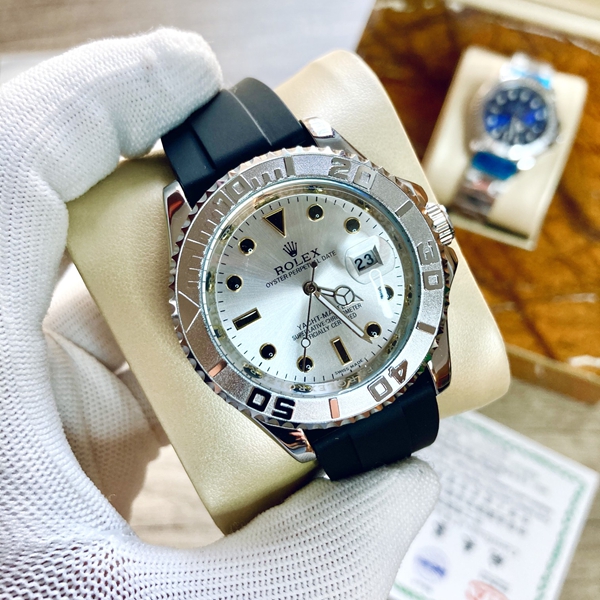 ブランド時計側面デザイン